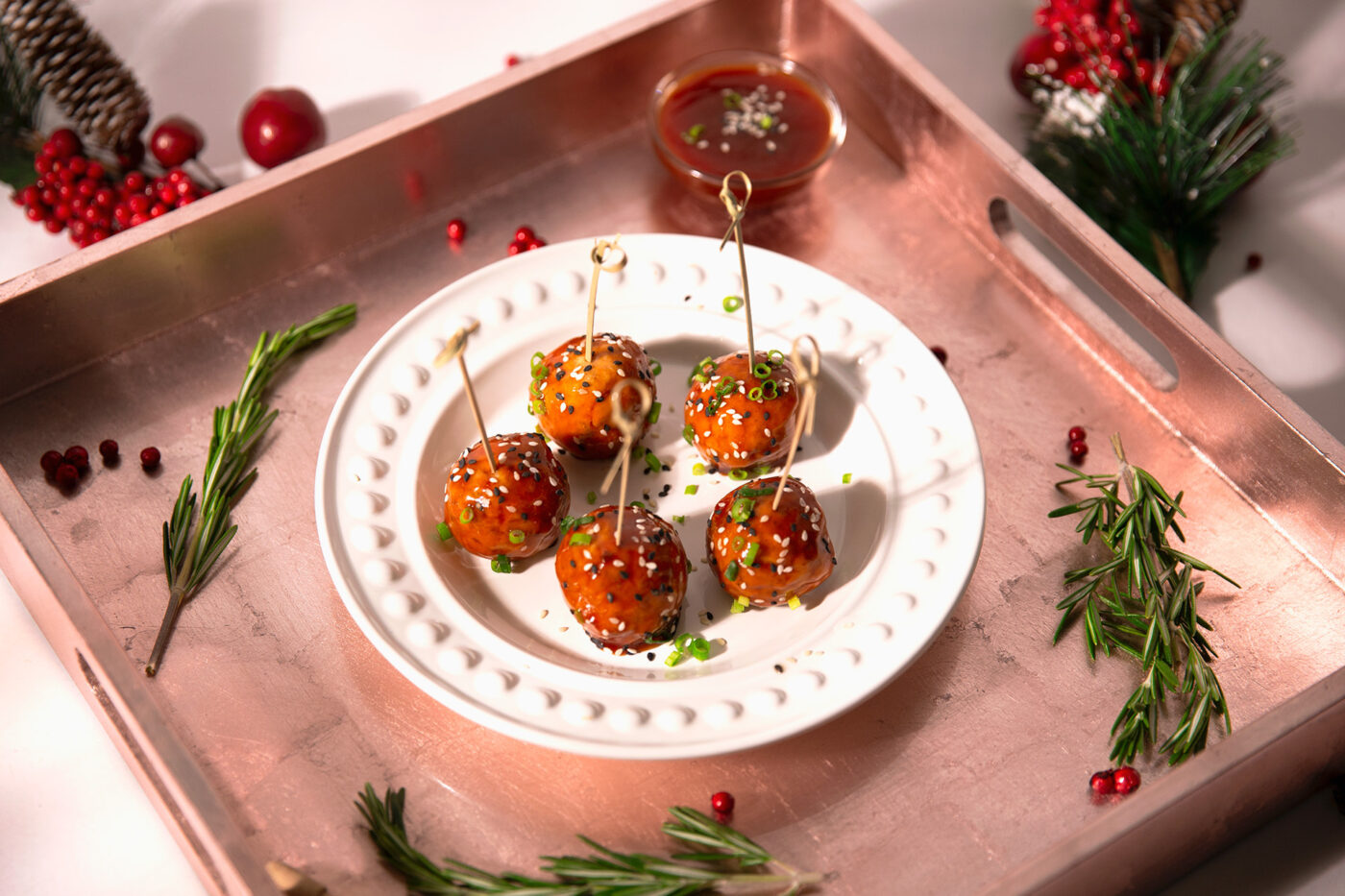 Gold_Seal-Holiday_Appetizer_Glazed_Salmon_Meatballs-Feature-1